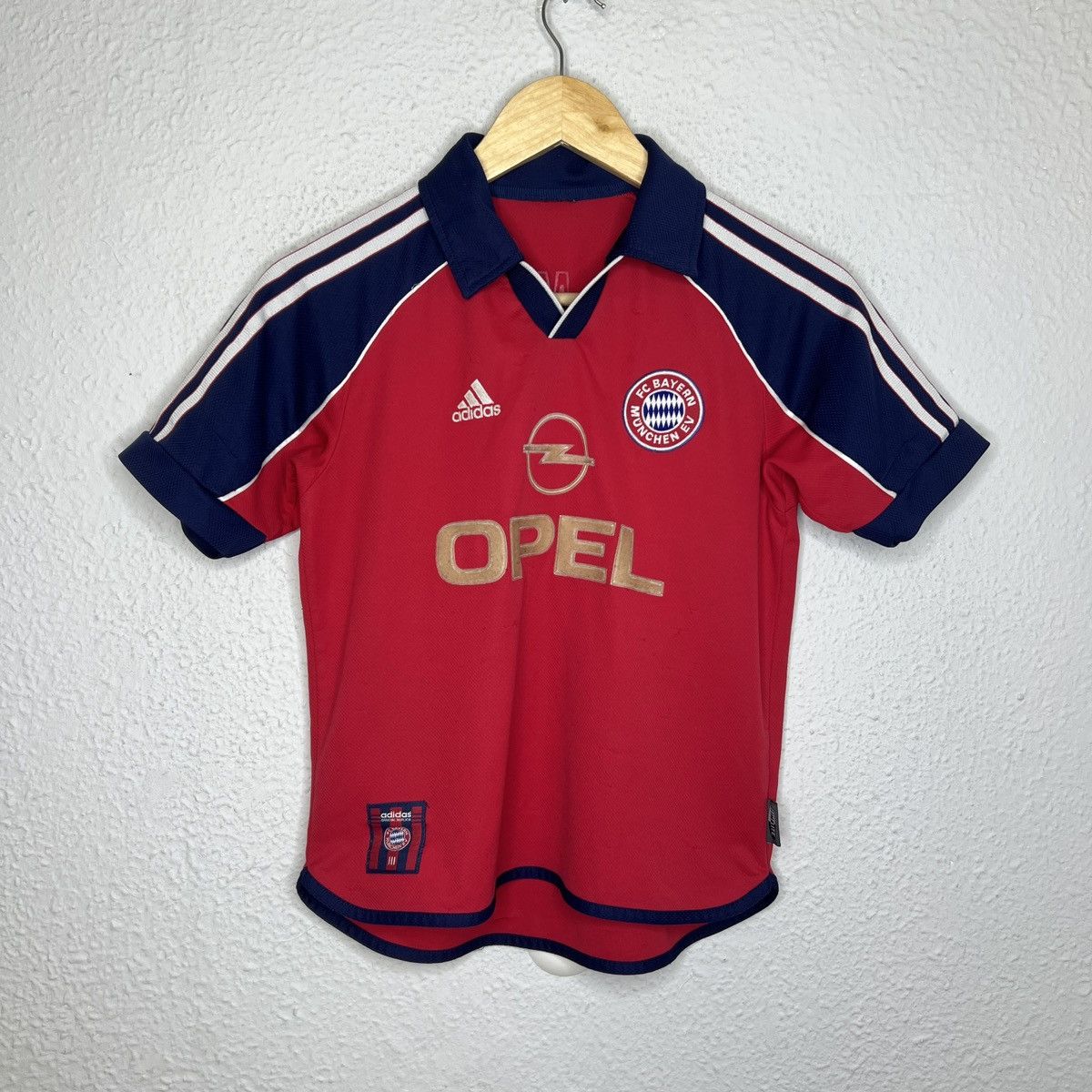 Adidas × Vintage Vintage Adidas Bayern Munich Navy Red Jersey 90s Tshirt Kit Size US XS / EU 42 / 0 - 1 Thumbnail