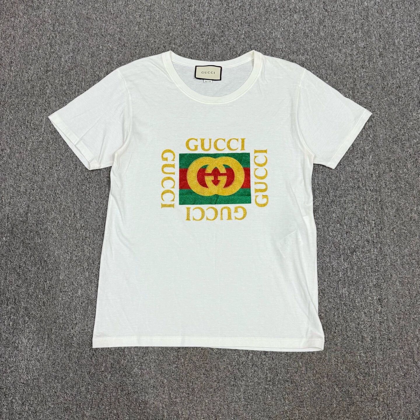 Gucci Gucci white square logo SS Tee S 95new Size S / US 4 / IT 40 - 1 Thumbnail