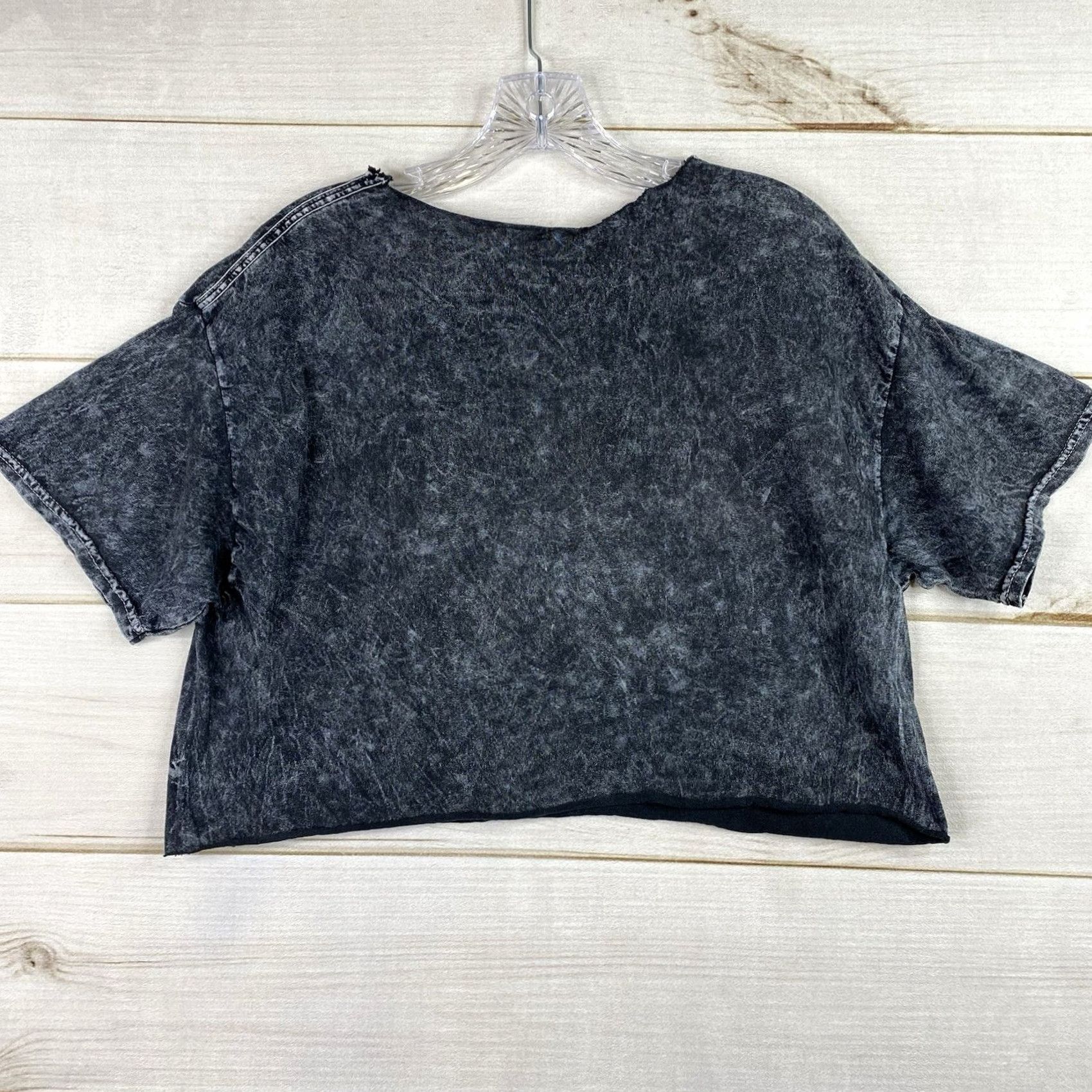 Vintage Pink Floyd Crop Top Womens M/L Short Sleeve Gray Prism Distressed Cropped T-Shirt Size L / US 10 / IT 46 - 7 Thumbnail