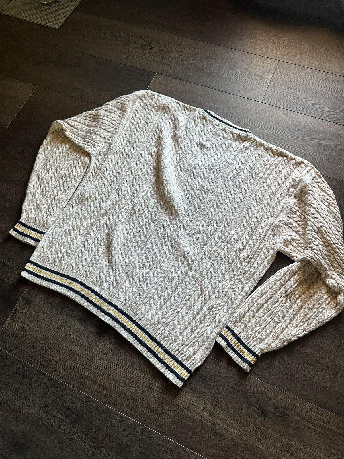 Tommy Hilfiger Vintage Tommy Hilfiger Knit Sweater Beige Size US XL / EU 56 / 4 - 2 Thumbnail
