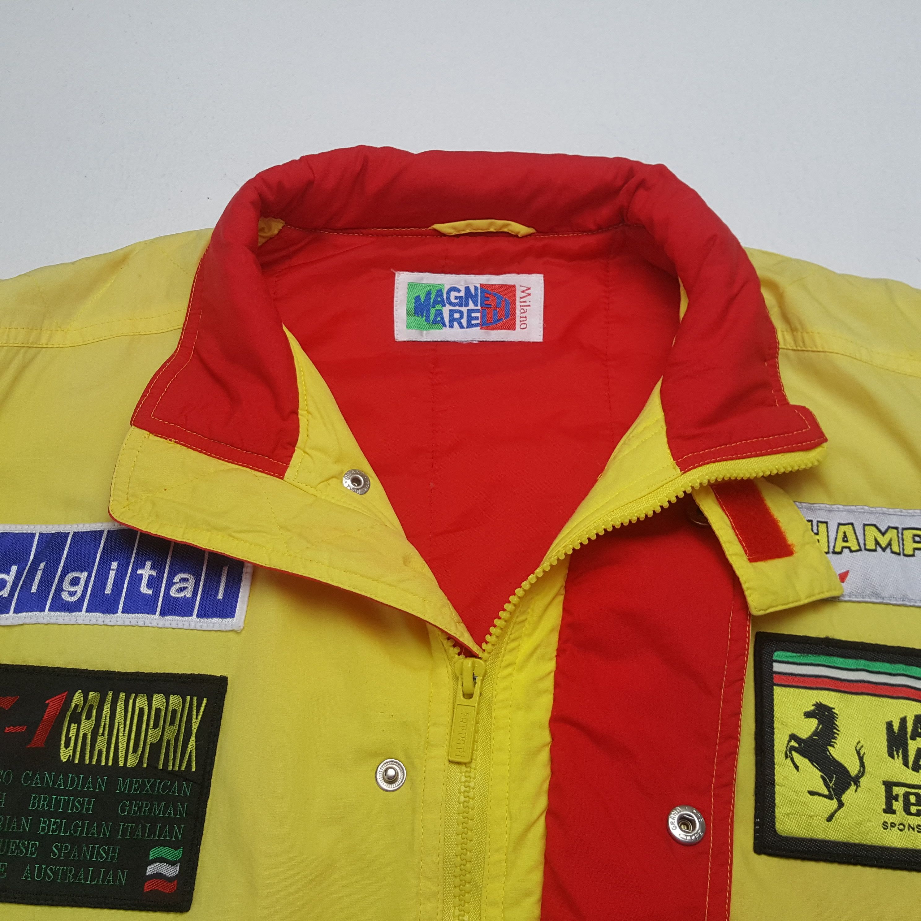 Ferrari Vintage Magneti Marelli Ferrari Formula One Jacket C315N22 Size US XL / EU 56 / 4 - 4 Thumbnail