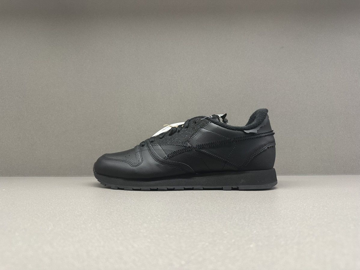 Maison Margiela × Reebok Reebok Classic Leather Maison Margiela Memory Of Black Size US 10.5 / EU 43-44 - 5 Thumbnail