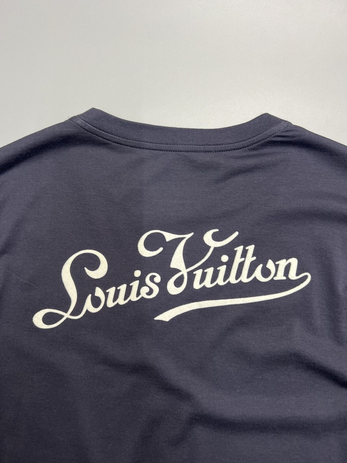 Louis Vuitton Louis Vuitton Velvet Print Long Sleeves Size US S / EU 44-46 / 1 - 2 Thumbnail