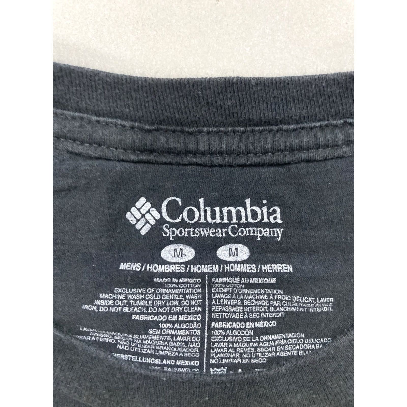 Vintage Columbia PFG Performance Fishing Gear Fish Graphic T-shirt Men Slim Medium Size US M / EU 48-50 / 2 - 5 Thumbnail