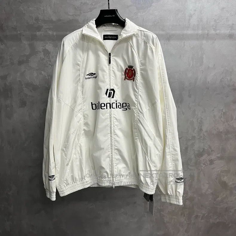 Balenciaga Balenciaga White Letter Printed Zipper Stand Collar Jacket Size US S / EU 44-46 / 1 - 1 Thumbnail