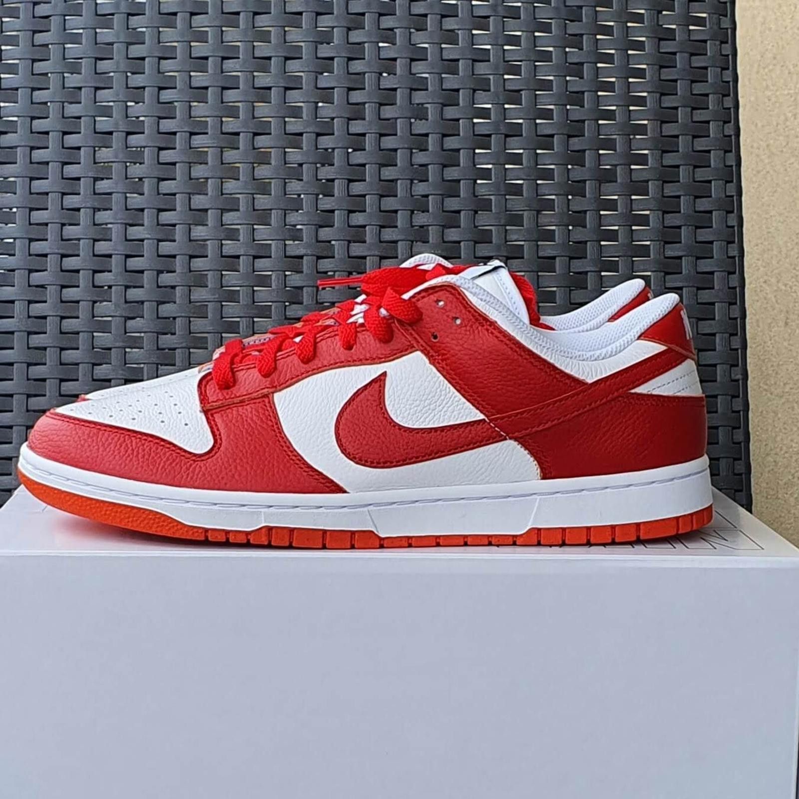Nike Size 11.5 - Nike Dunk Low University Red / Orange Outsole Size US 11.5 / EU 44-45 - 2 Thumbnail