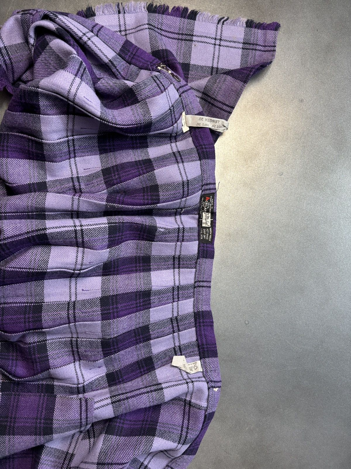 Marks & Spencer × Vintage 1960s Plaid Skirt Vintage St. Michaels England Tartan School Size 23" - 9 Thumbnail