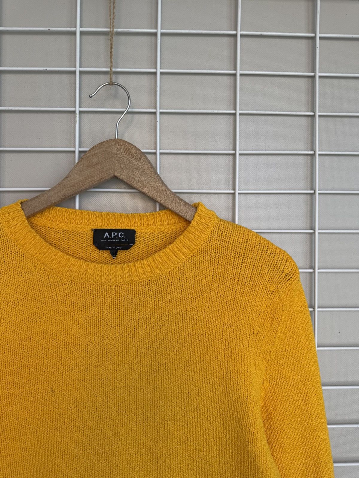 A.P.C. A.P.C. Knit Sweater Mens Size L Crew Neck Colorful Jumper Size US L / EU 52-54 / 3 - 6 Thumbnail
