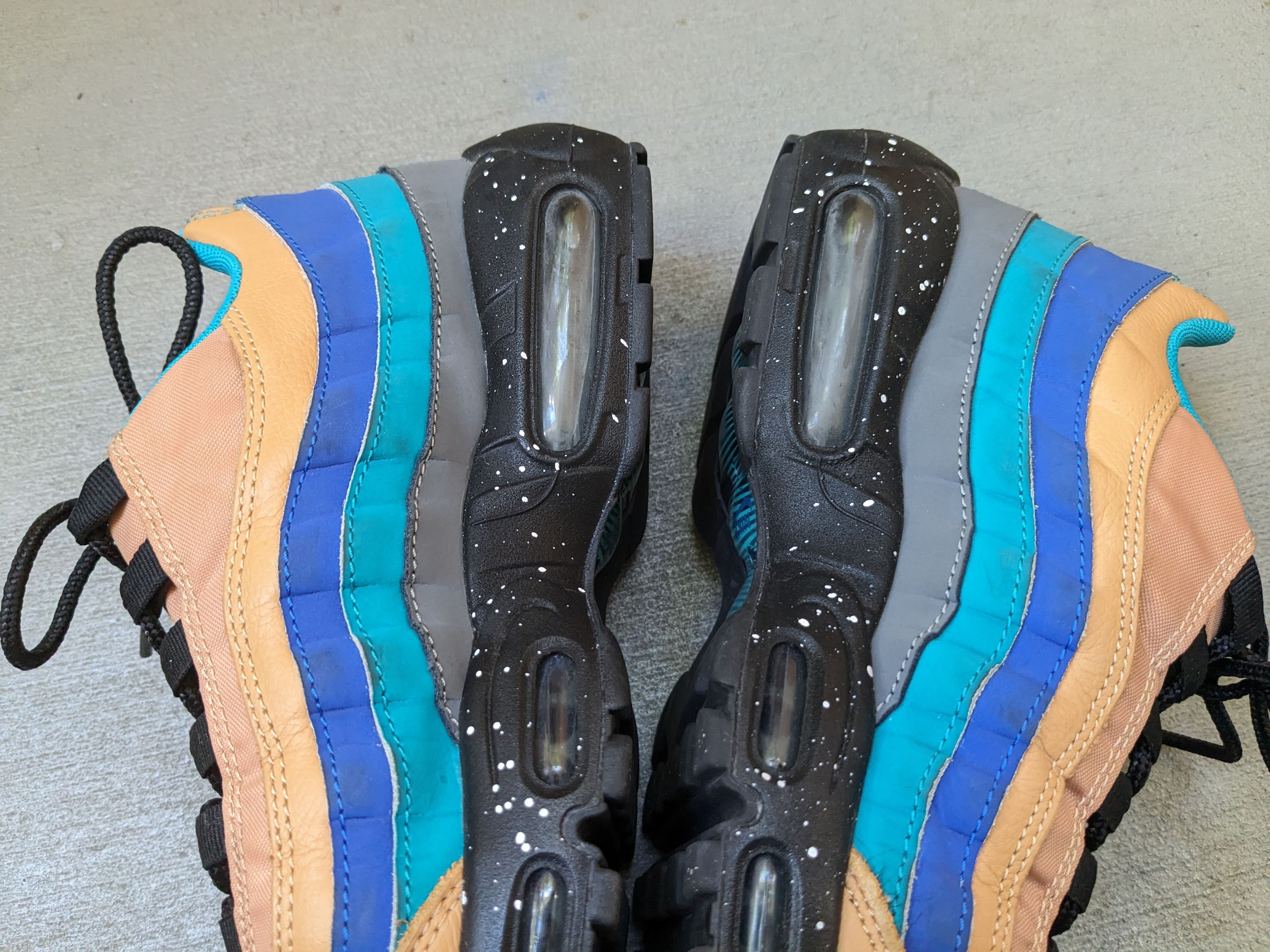 Nike Nike Air Max 95 Premium 8.5 Black Tan Blue 538416-204 Size US 8.5 / EU 41-42 - 14 Thumbnail