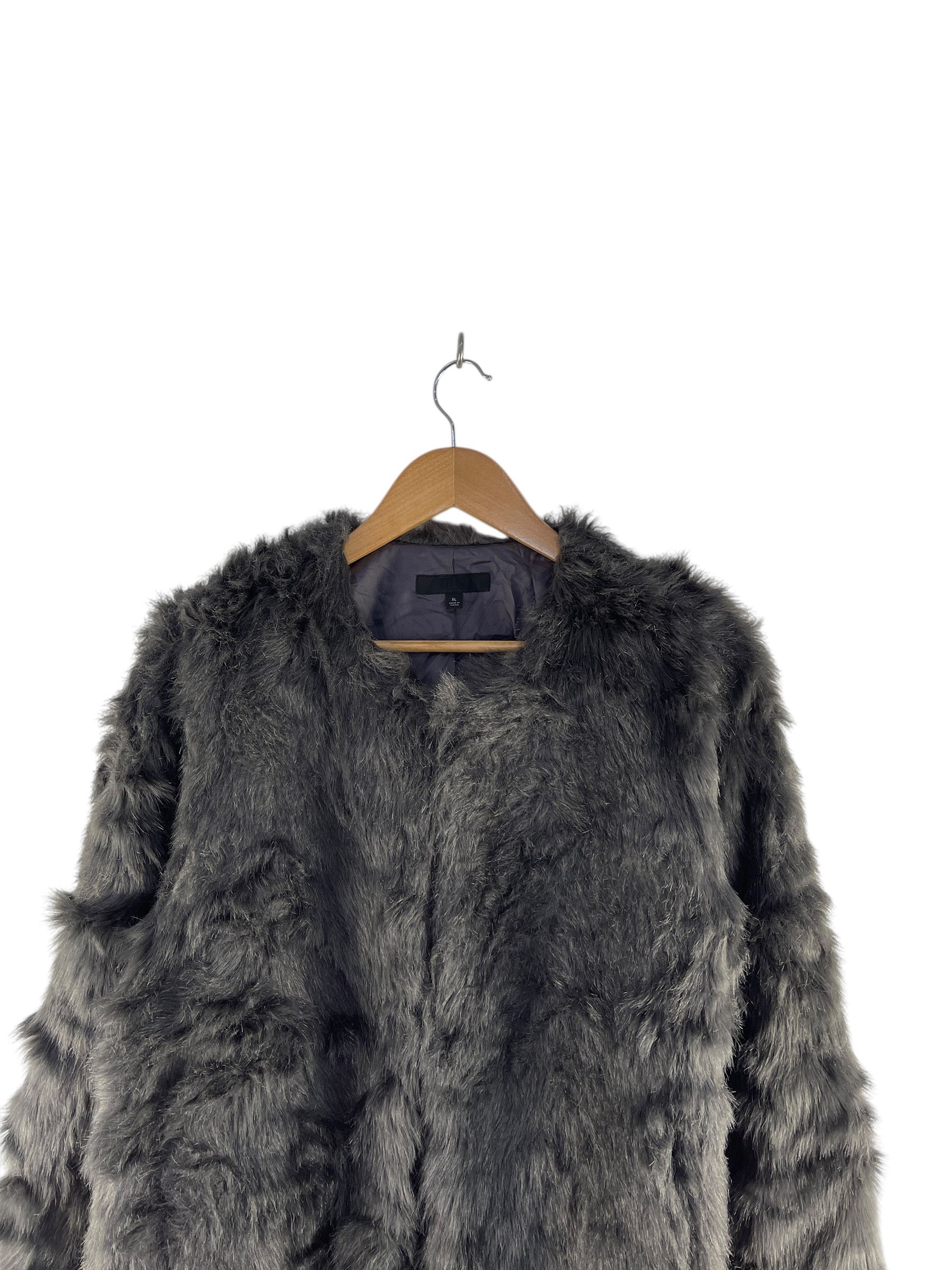 Uniqlo Uniqlo Faux Fux Jacket Size US S / EU 44-46 / 1 - 8 Thumbnail
