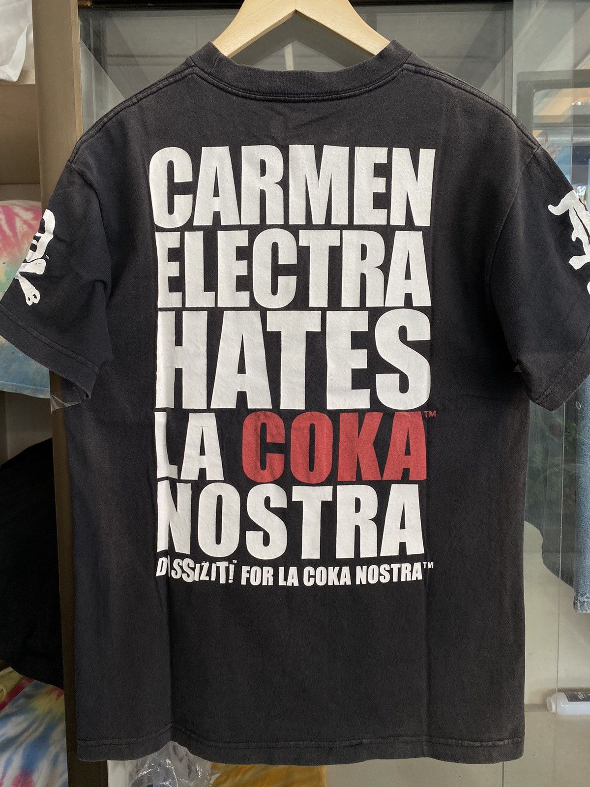 Dissizit Dissizit! Carmen Electra Hates La Coka Nostra Shirt Size US M / EU 48-50 / 2 - 10 Thumbnail