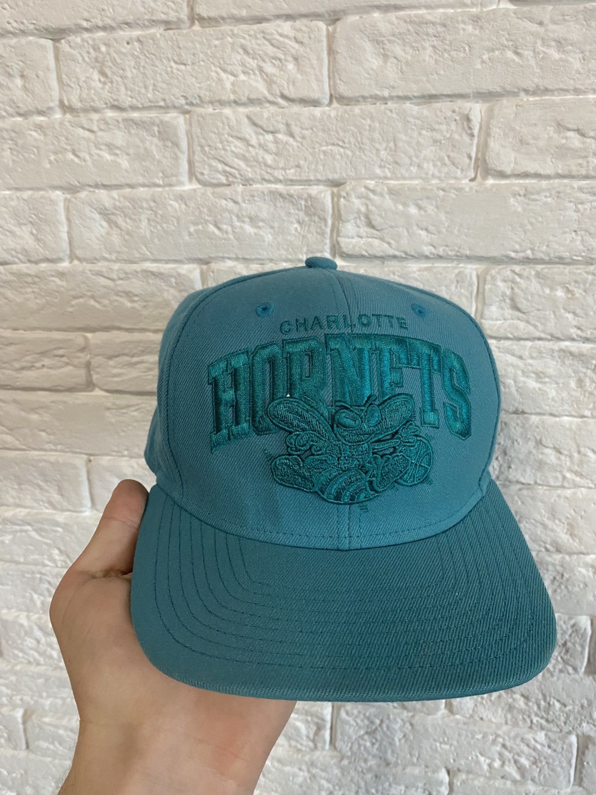 NBA × Vintage Vintage Cap Charlotte Hornets NBA Size ONE SIZE - 1 Thumbnail