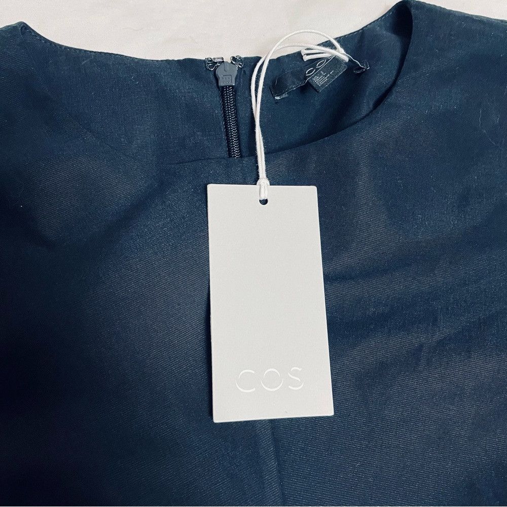 Cos NWT New $99 COS Navy Ring Detail Top Size 2 Size XS / US 0-2 / IT 36-38 - 9 Thumbnail