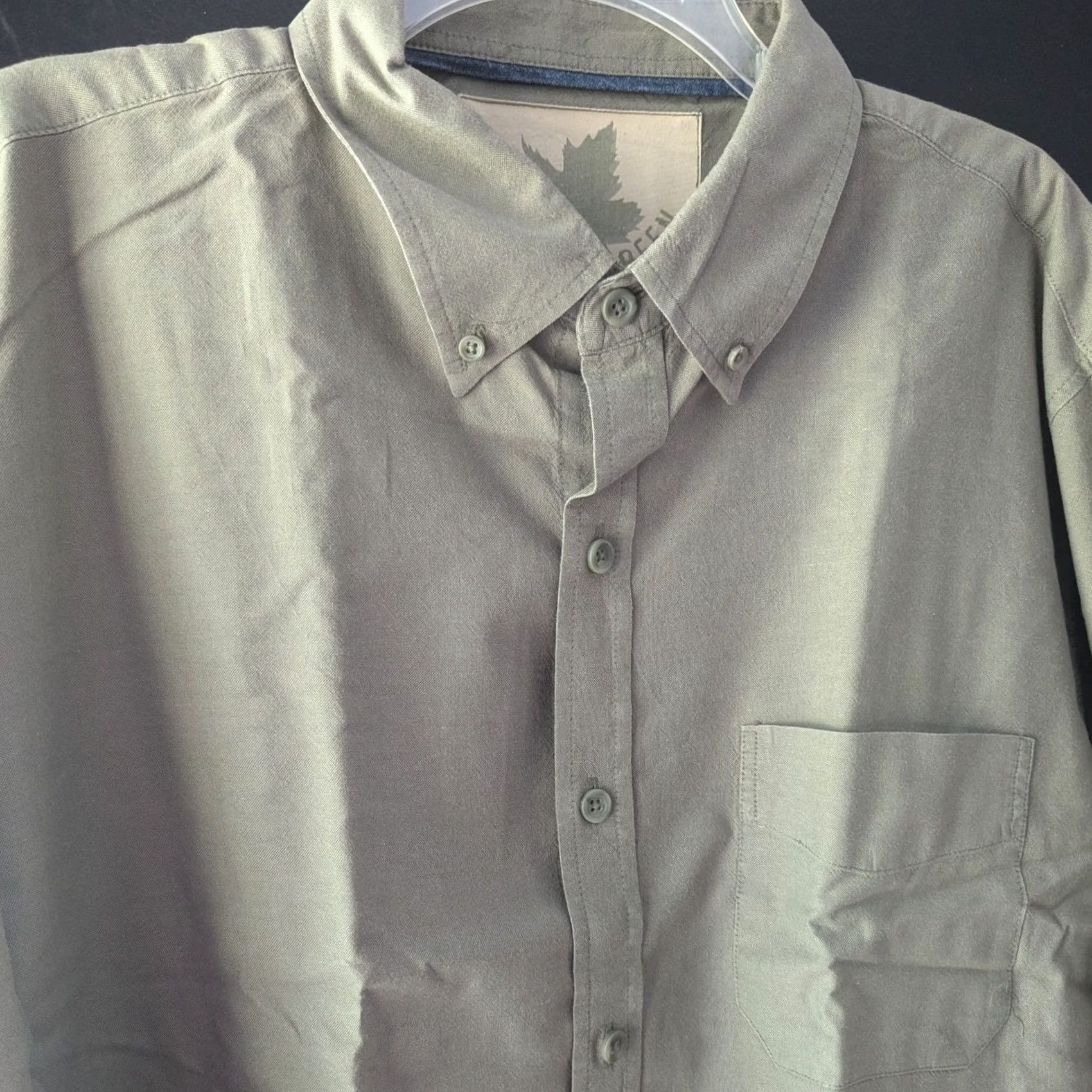 Olive Organic Cotton Shirt Olive Green Long Sleeve Button Down Mens Sz XL Sustainable Size US XL / EU 56 / 4 - 2 Thumbnail