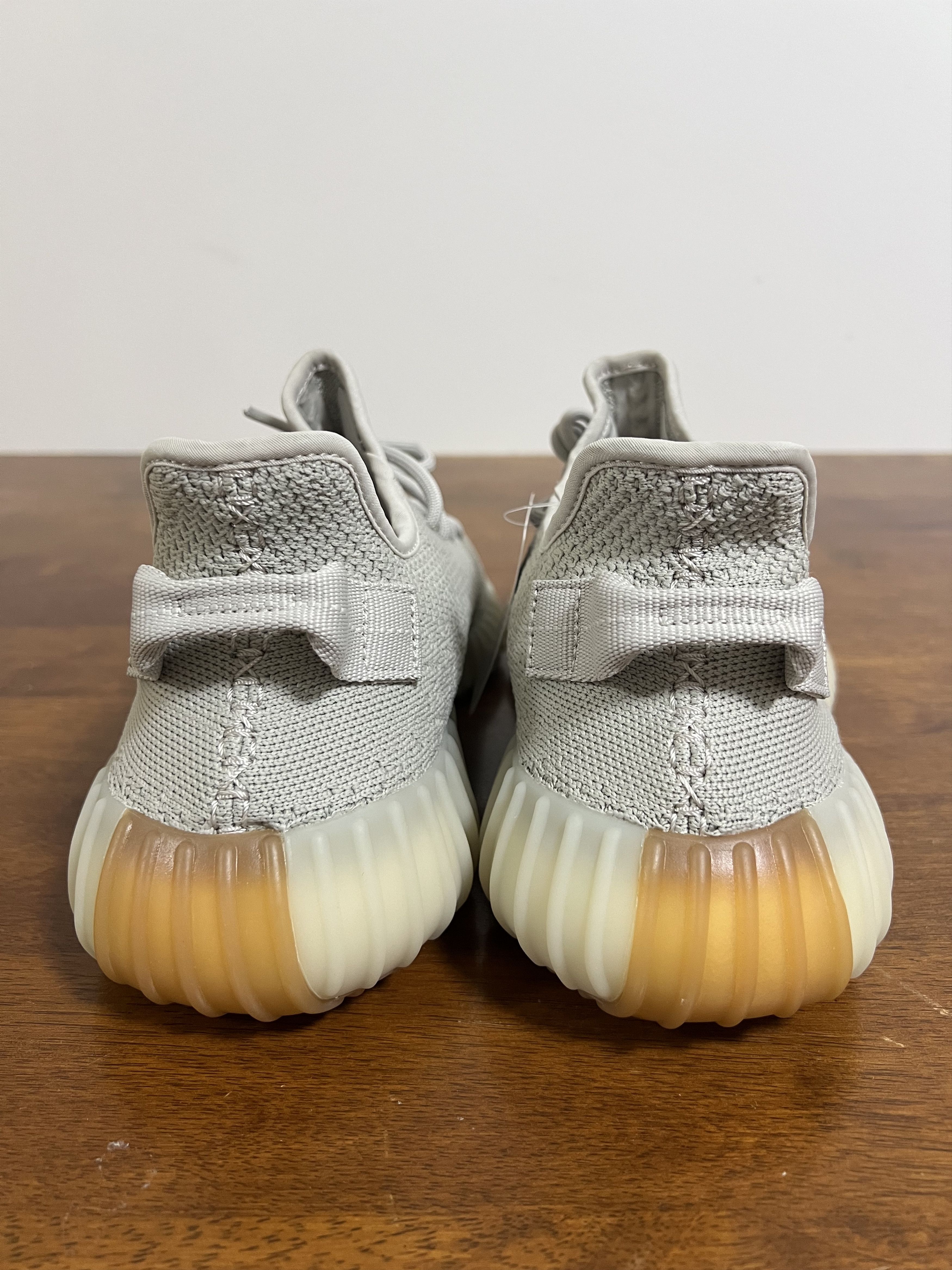 Adidas 💚 Adidas Yeezy Boost 350 V2 Sesame US 10 NEW Size US 10 / EU 43 - 6 Thumbnail