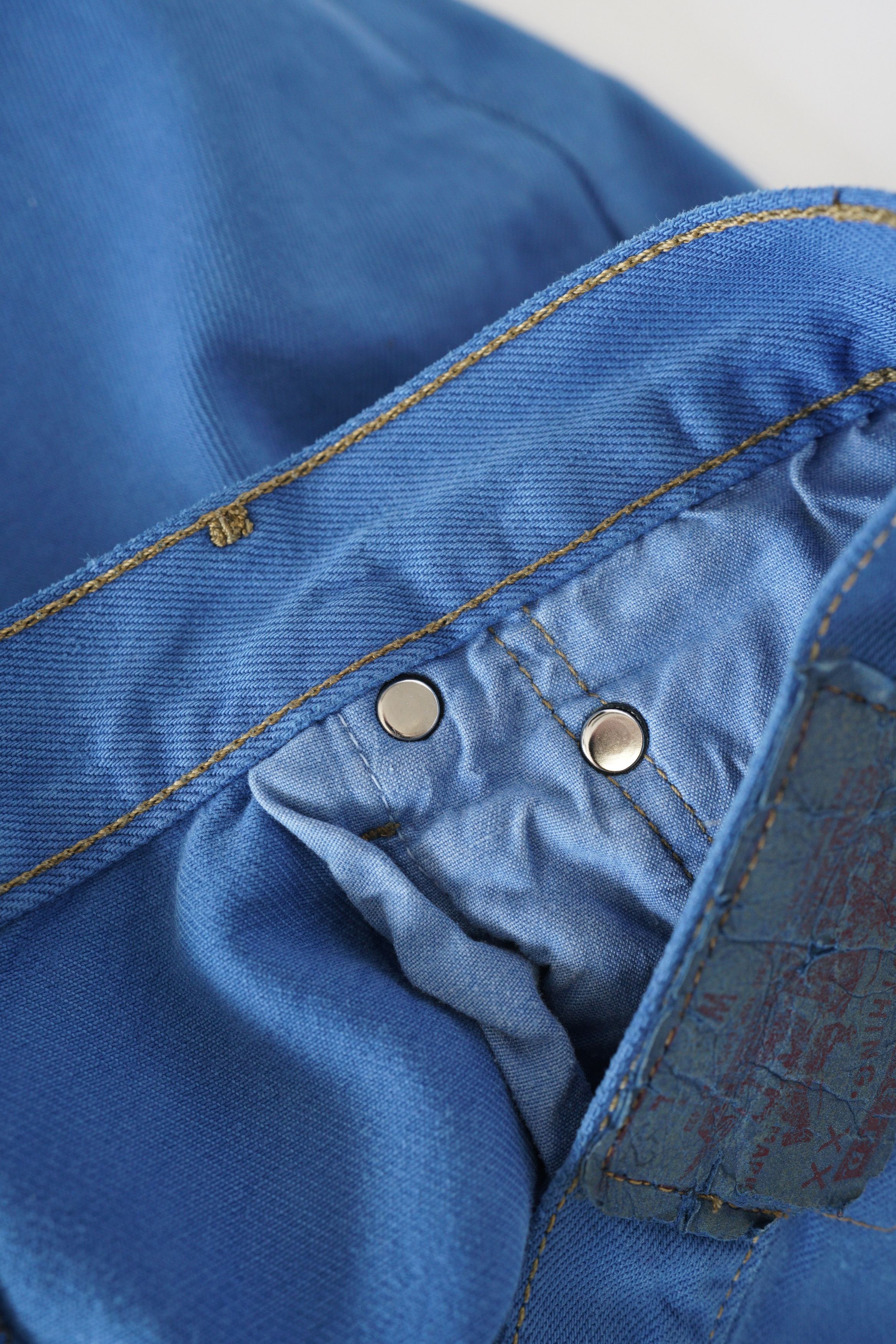 Chrome Hearts Chrome Hearts Levi's 501 London CLB Cross Patch Jeans - 30 Size US 30 / EU 46 - 16 Thumbnail