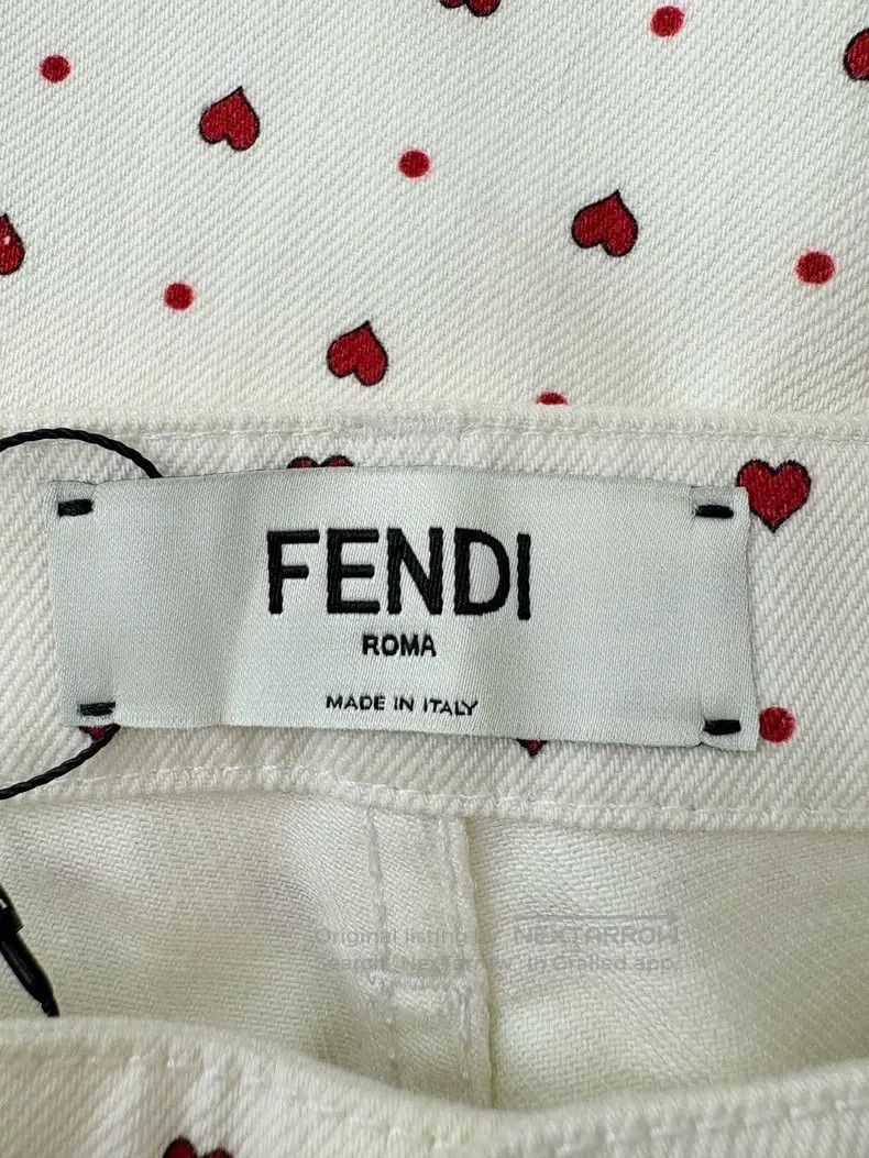 Fendi Fendi Heart Logo Embellished Denim Pants Size 26" / US 2 / IT 38 - 3 Thumbnail