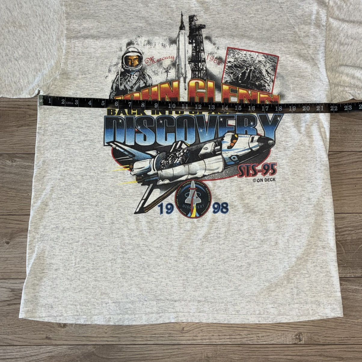 Hanes NASA Discovery John Glenn tee shirt Size US L / EU 52-54 / 3 - 5 Thumbnail