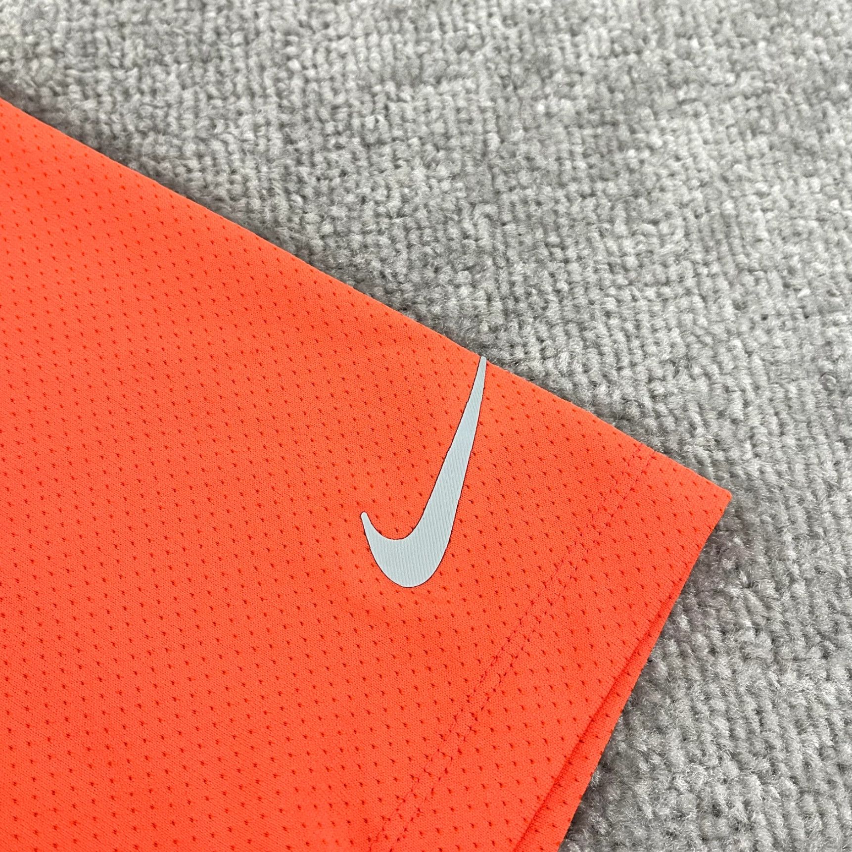 Nike NIKE Polo Shirt XL Orange Mens Polo Shirt Golf Performance Sport Zonal Cooling Sportswear Regular Fit Short Sleeve 100% Polyester Size US XL / EU 56 / 4 - 2 Thumbnail