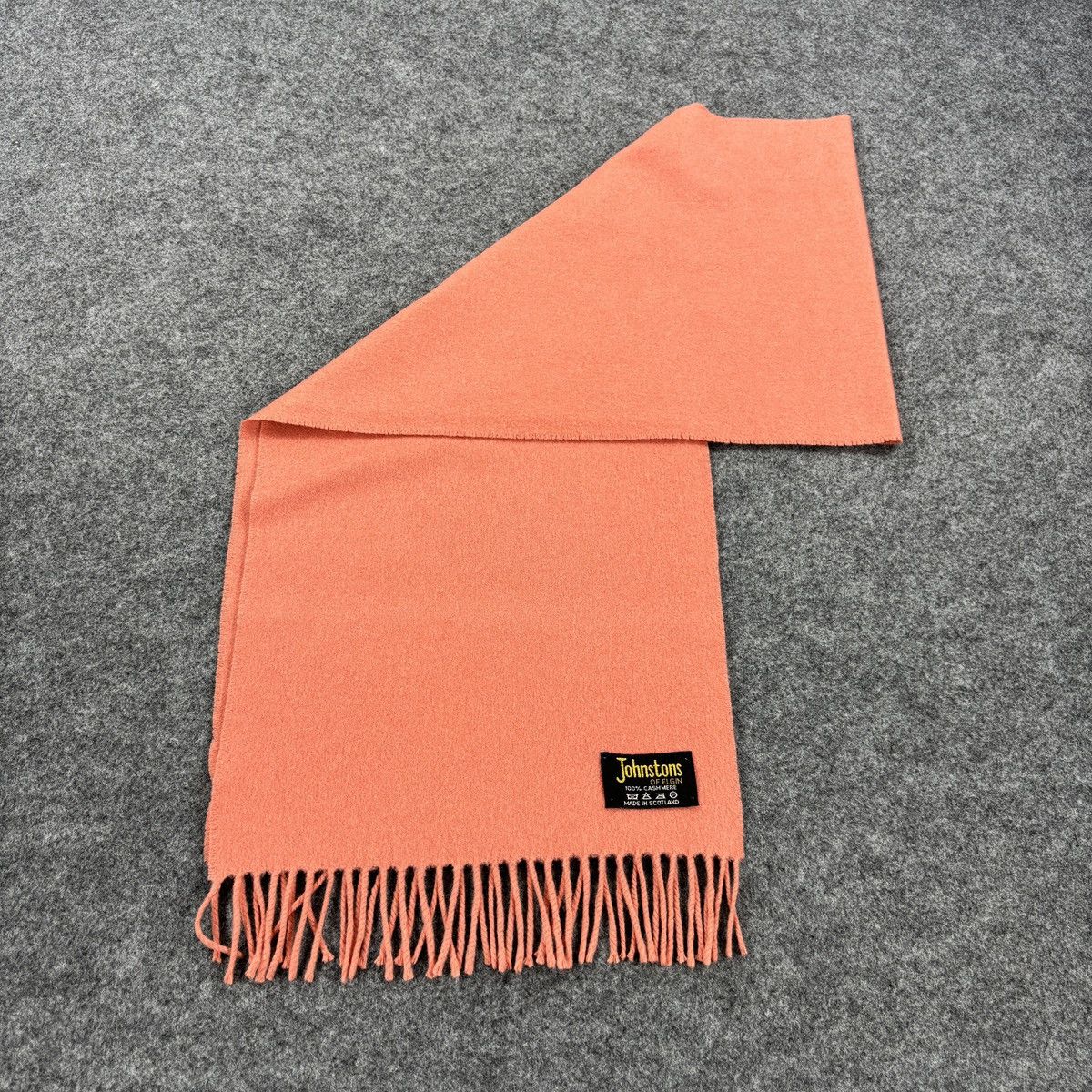 Johnstons Of Elgin × Vintage Johnston of Elgin Scarf # D782# Muffler # Neckwear Size ONE SIZE - 7 Thumbnail