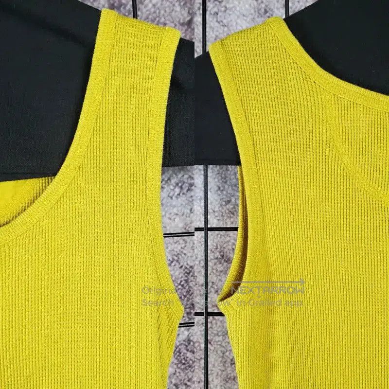 Burberry Burberry Summer Yellow Silk Blend Top. Size S / US 4 / IT 40 - 5 Thumbnail