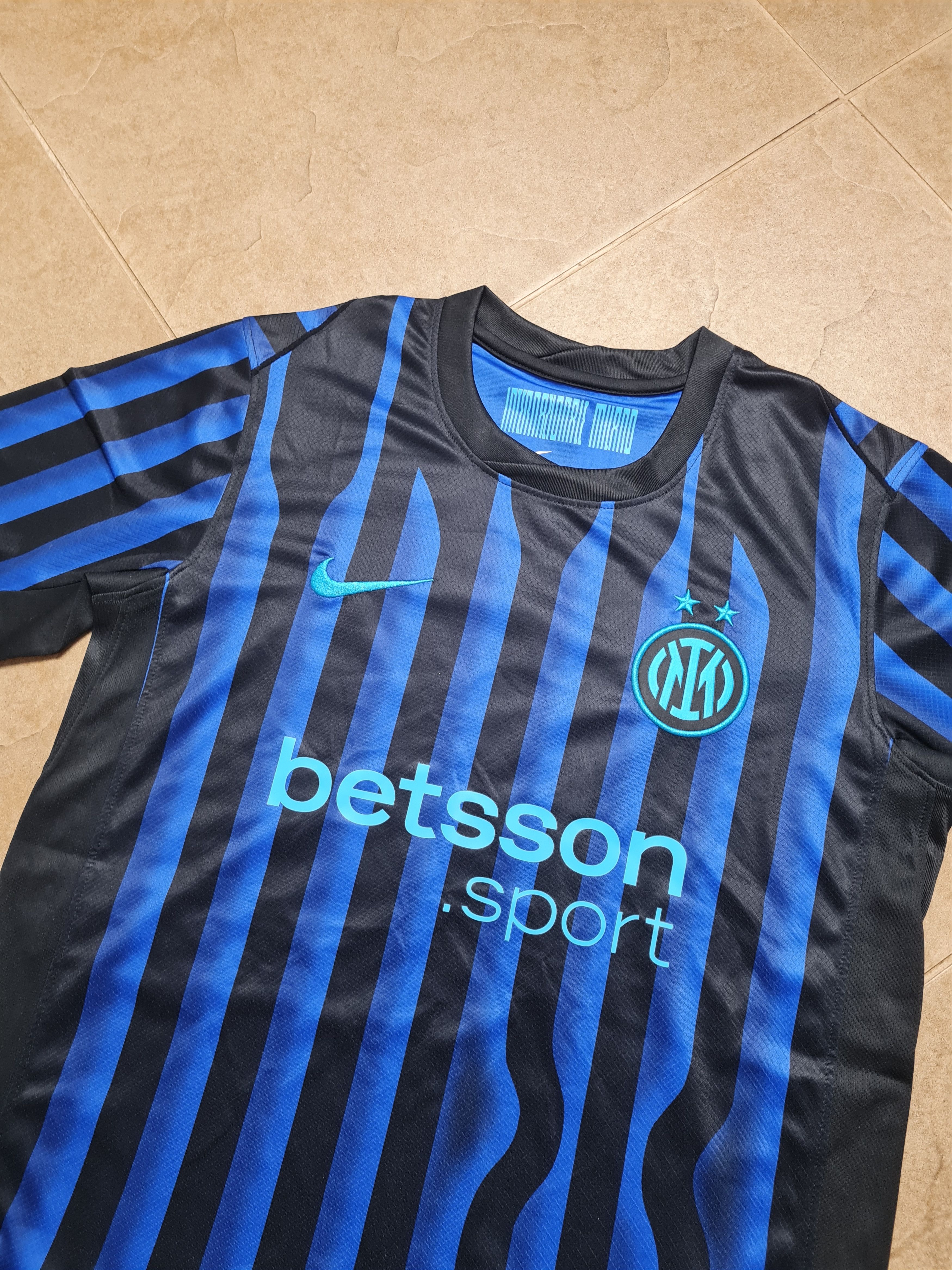 Nike Inter Milan Football Home Jersey 2023-24 Nike Dri-FI #10 Size US S / EU 44-46 / 1 - 12 Thumbnail