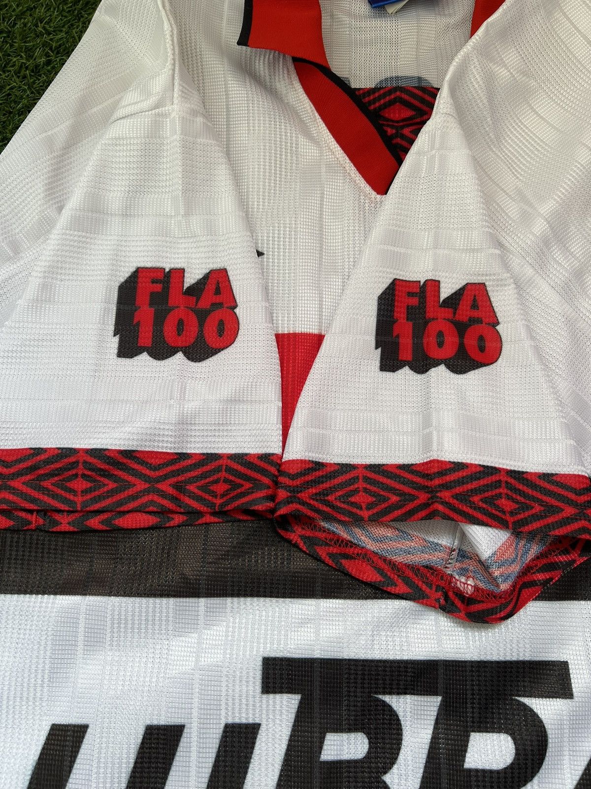 Umbro Flamengo 1995/96 Away Jersey Umbro Size US XL / EU 56 / 4 - 7 Thumbnail