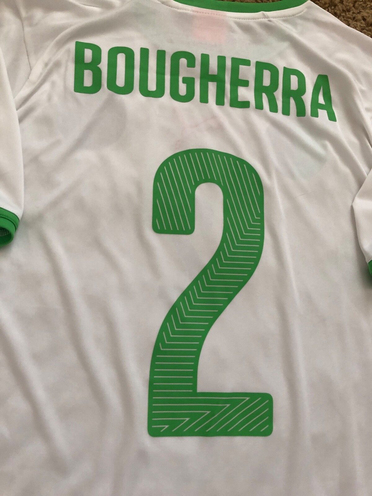 Puma Algeria 2014 PUMA Bougherra White Soccer Jersey Shirt Sz L Size US L / EU 52-54 / 3 - 4 Thumbnail