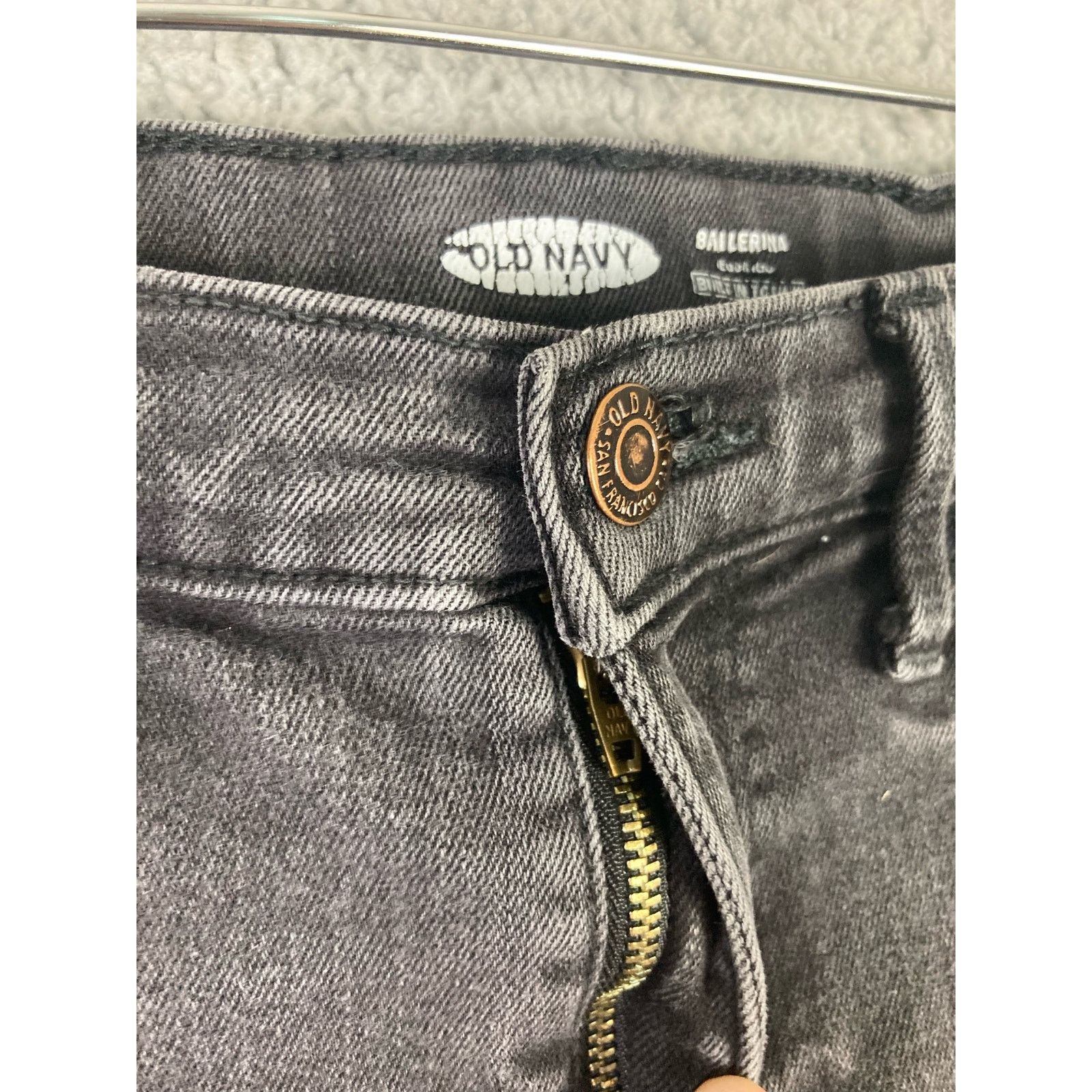 Old Navy Old Navy Women's Skinny Jeans Ballerina Style Black Size 8 Size 30" / US 8 / IT 44 - 9 Thumbnail