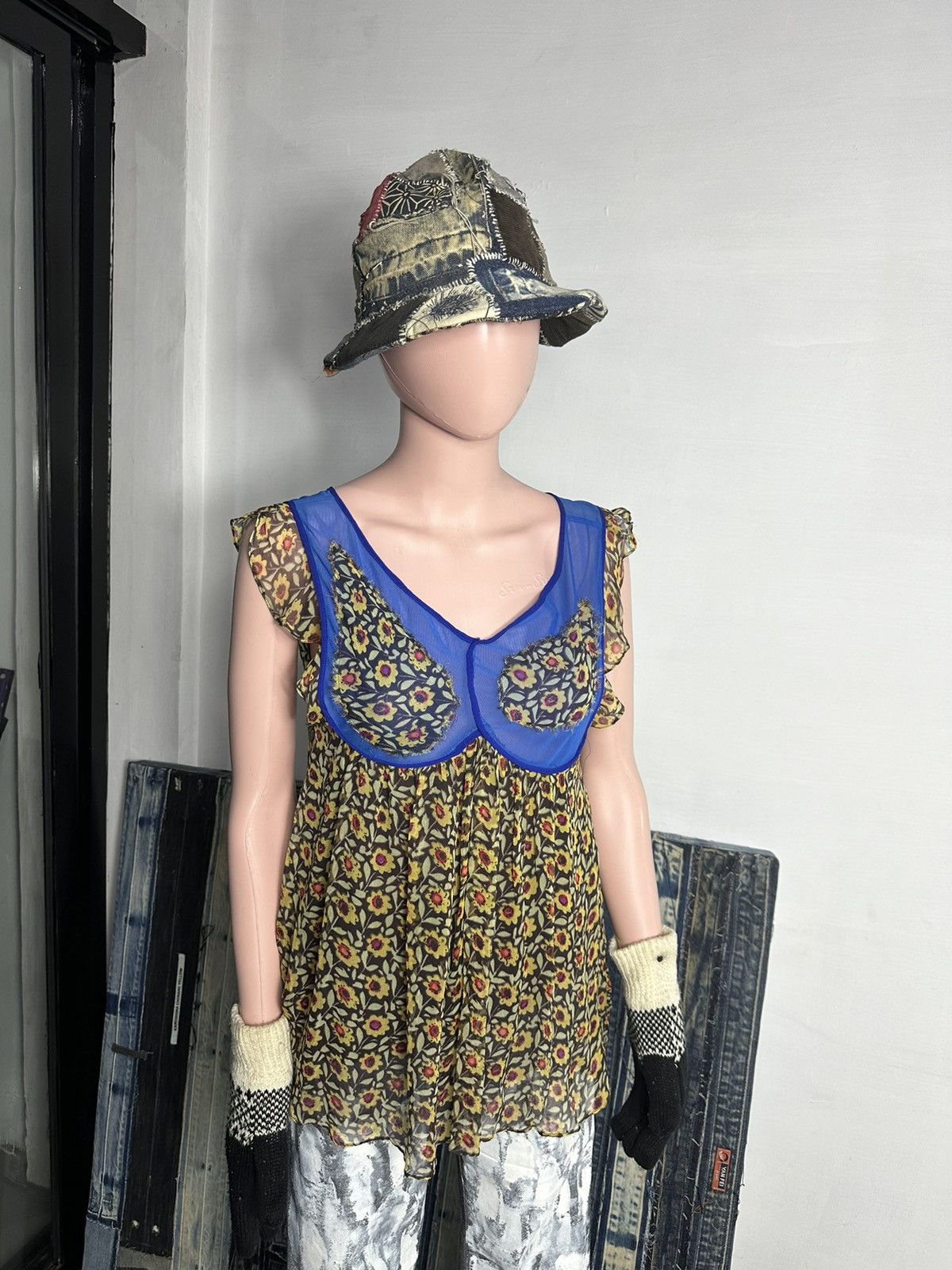 Issey Miyake × Tsumori Chisato Tsumori Chisato by Issey Miyake Silk Tops Size L / US 10 / IT 46 - 1 Thumbnail