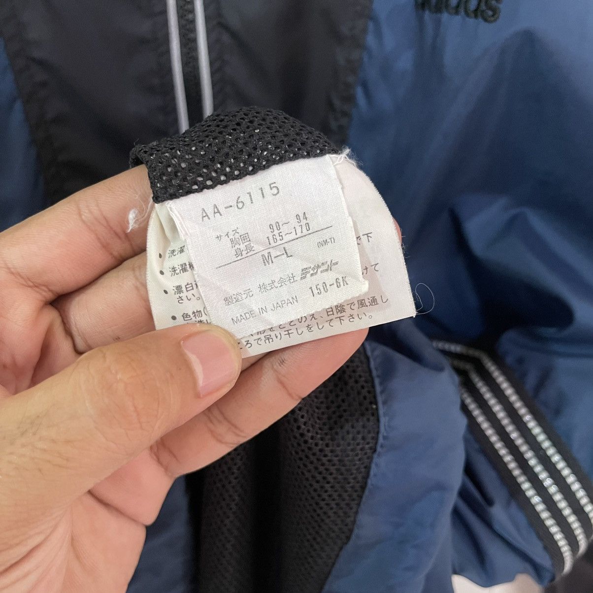 Adidas Vintage Adidas Half Zipper Hoodie Windbreaker Jacket Size US L / EU 52-54 / 3 - 8 Thumbnail