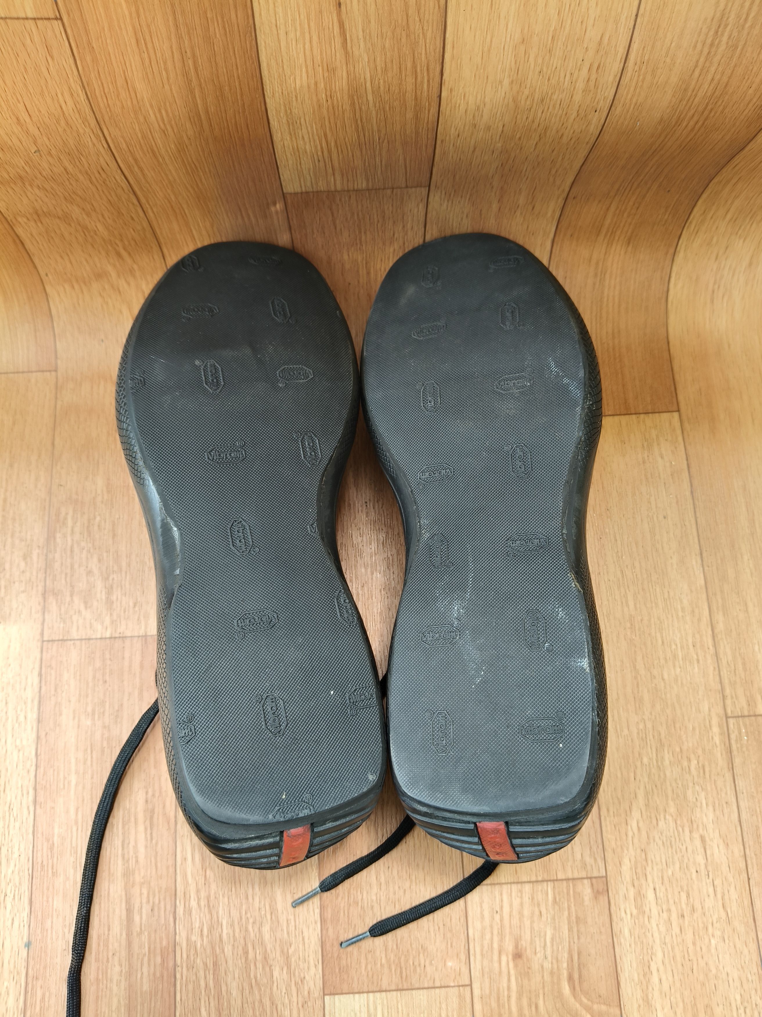 Prada Prada American cup Size US 7 / EU 40 - 15 Thumbnail