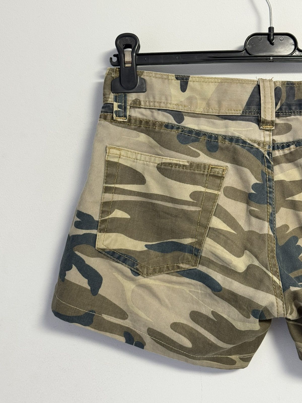 Dolce & Gabbana Dolce & Gabbana Vintage Women’s Shorts Camo style 90’s Size 29" - 11 Thumbnail