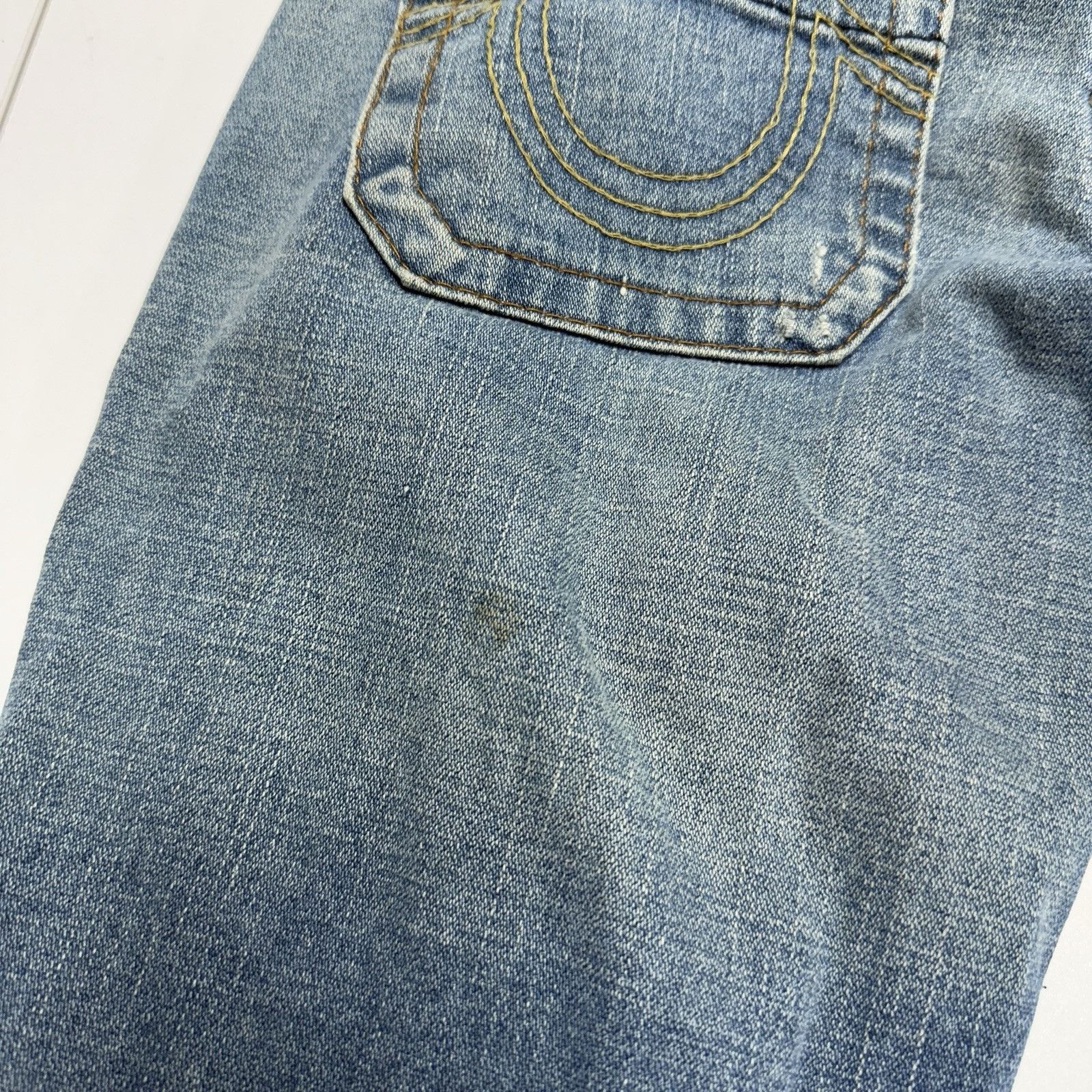 True Religion True Religion Jeans Womens 26 (28x30) Blue Made in USA RN 11 Size 26" / US 2 / IT 38 - 4 Thumbnail