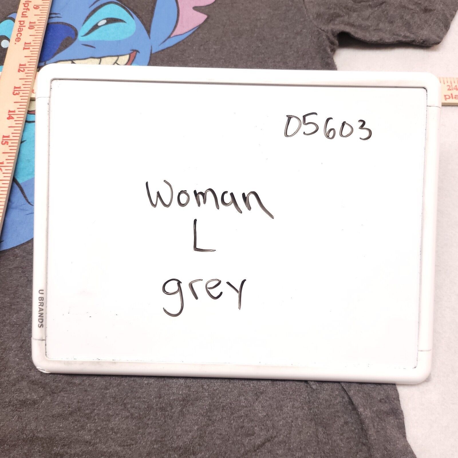 Disney Disney Stitch Pullover Graphic T Shirt Womens Size L Gray Size L / US 10 / IT 46 - 10 Thumbnail