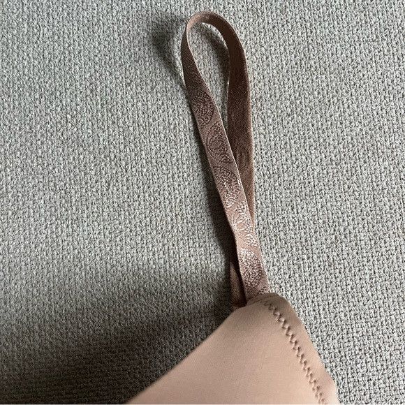 Other NWOT NATORI 34C Nude Basics Bra Size ONE SIZE - 2 Thumbnail