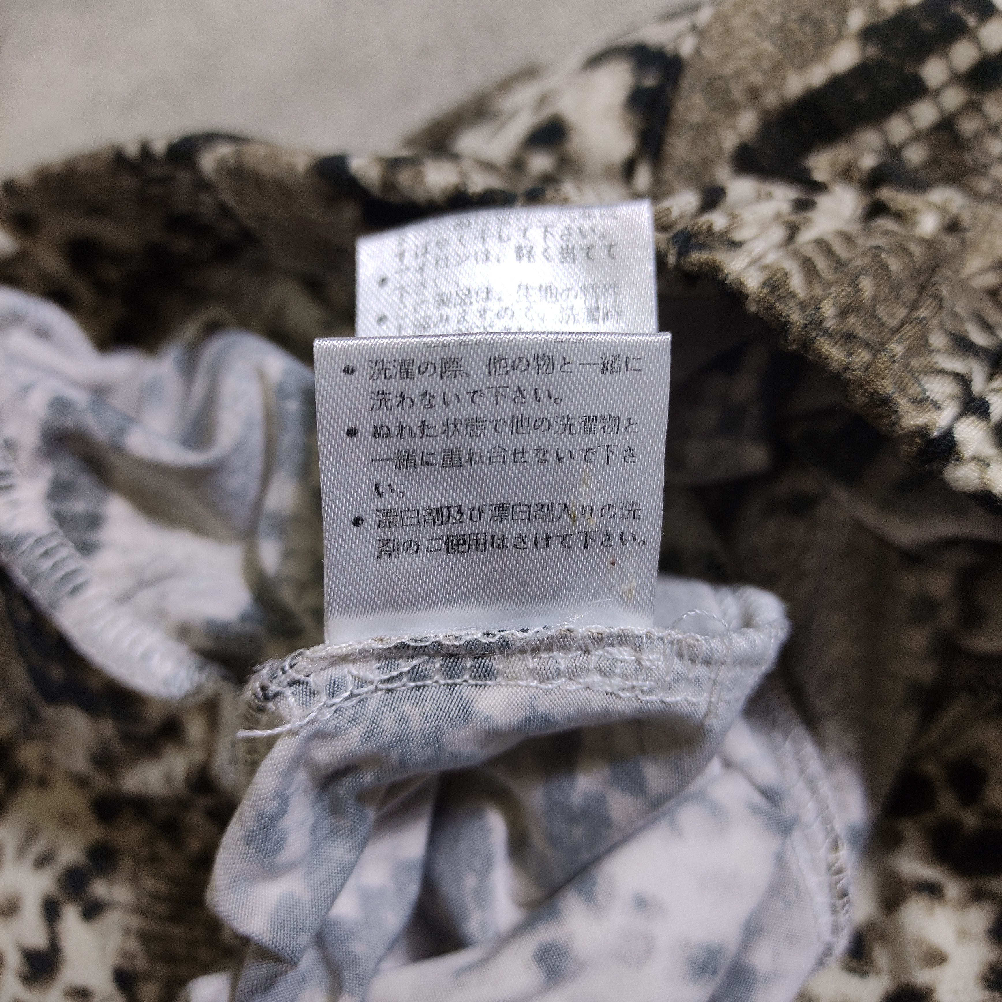 Japanese Brand Snake skin style Roberto cavalli tornado mart by egoist Size US 28 / EU 44 - 6 Thumbnail