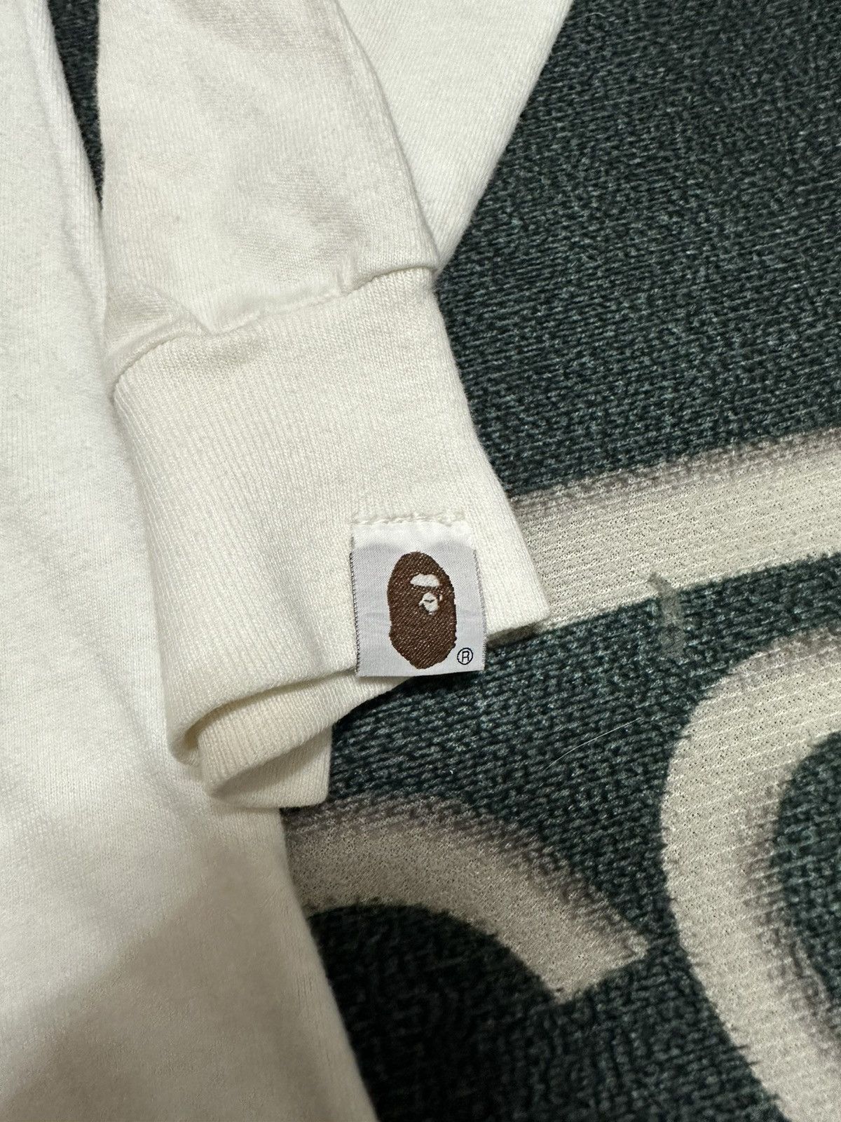 Bape Vintage Very Ape tee comunication station Size US M / EU 48-50 / 2 - 5 Thumbnail