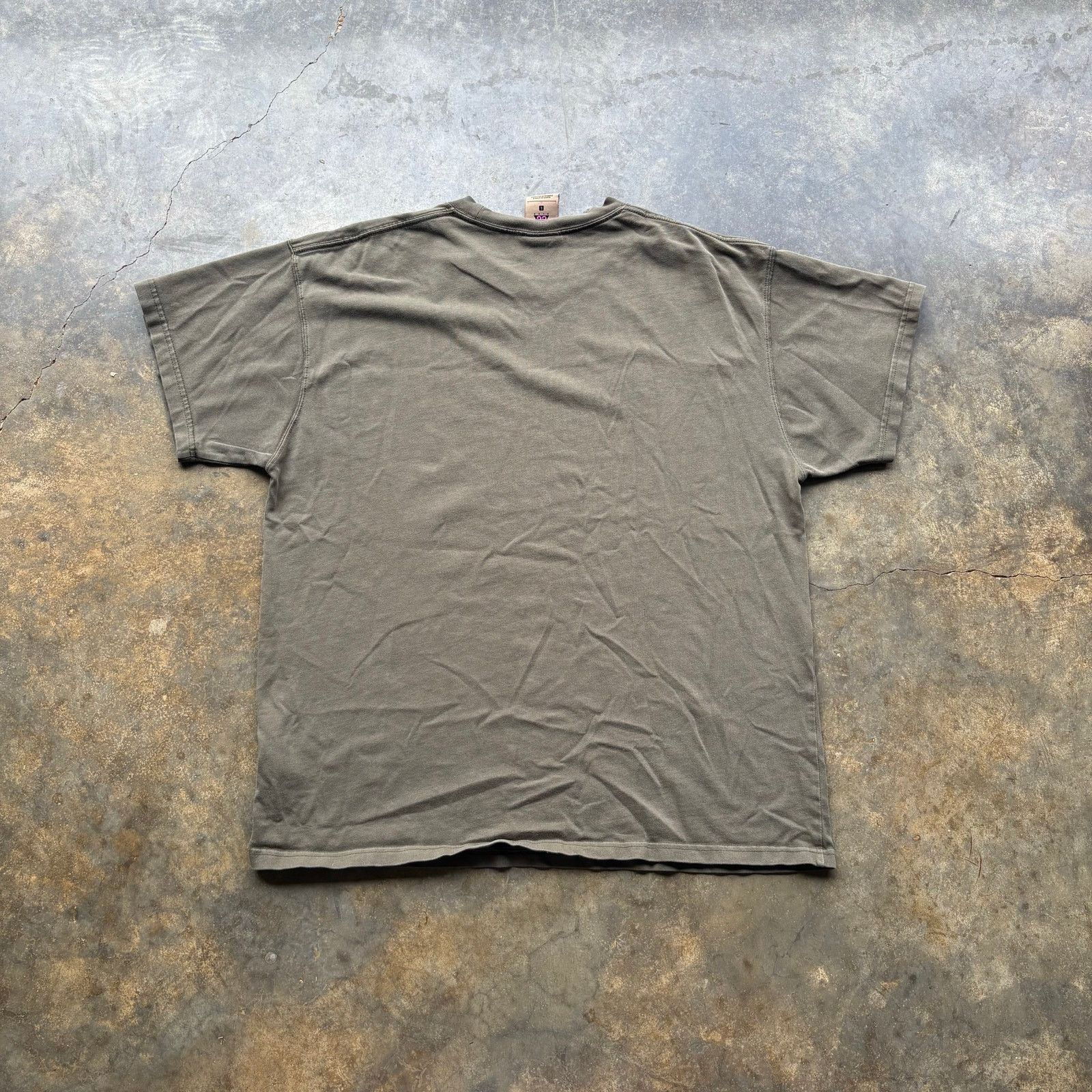 Nike Vintage Y2K Nike ACG Embroidered T-shirt Size US L / EU 52-54 / 3 - 4 Thumbnail