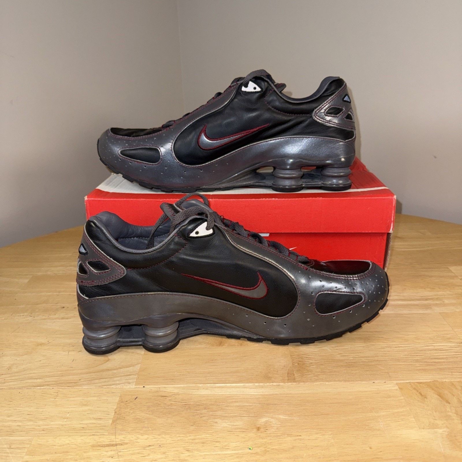 Nike Nike Shox Leather Men’s Size 13 From Vintage 2006. Rep Box Size US 13 / EU 46 - 3 Thumbnail