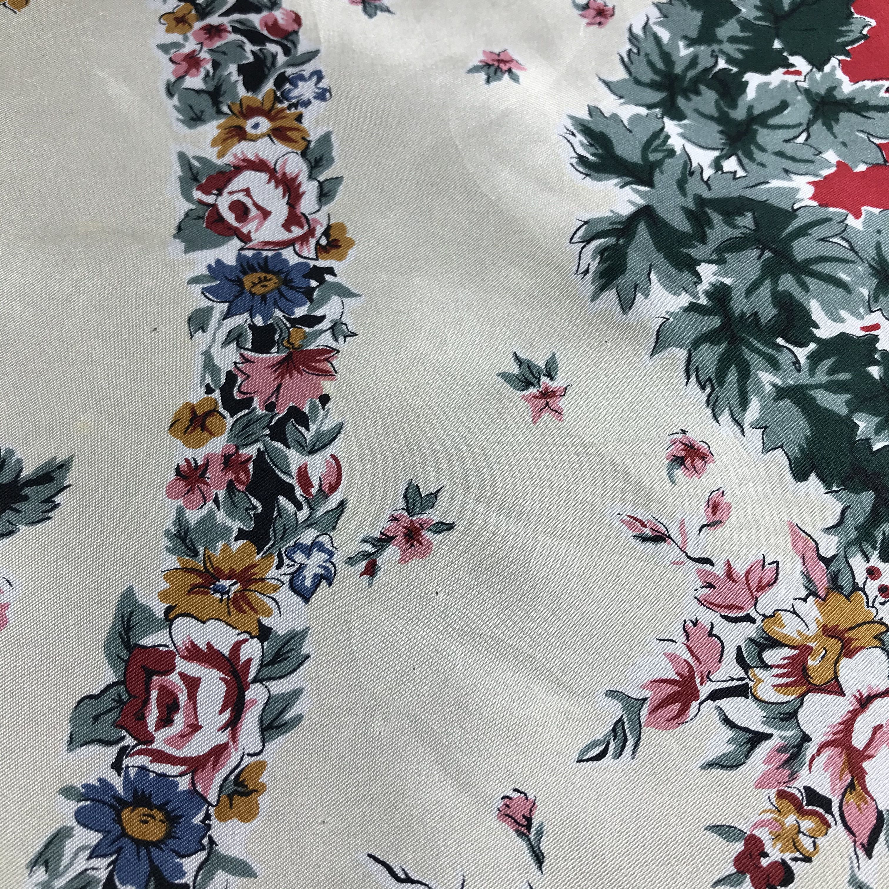 Vintage Vintage Luxury Floral Silk Scarf M69 Size ONE SIZE - 6 Thumbnail