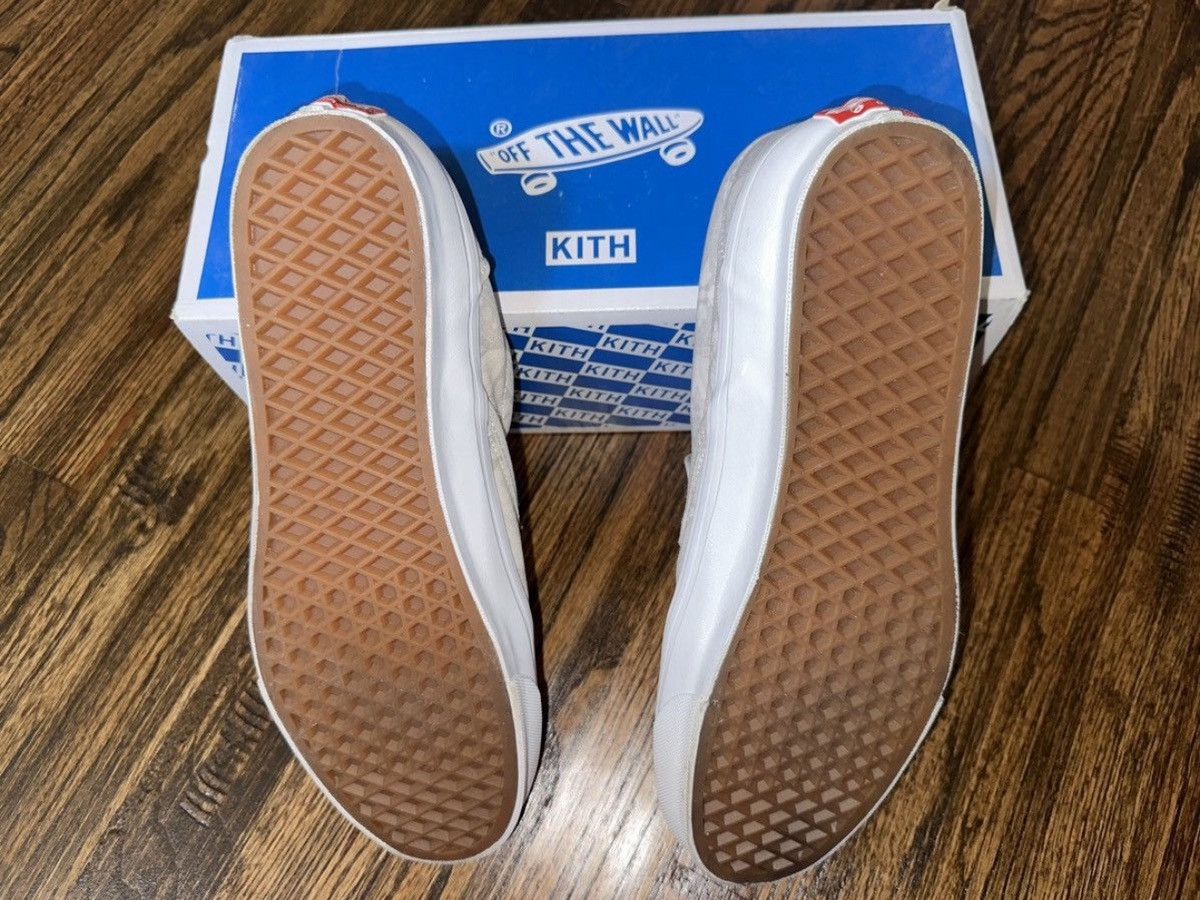 Kith × Vans Kith x Vans Vault 10 Year OG Classic Slip-On LX Size 10.5 Size US 10.5 / EU 43-44 - 4 Thumbnail