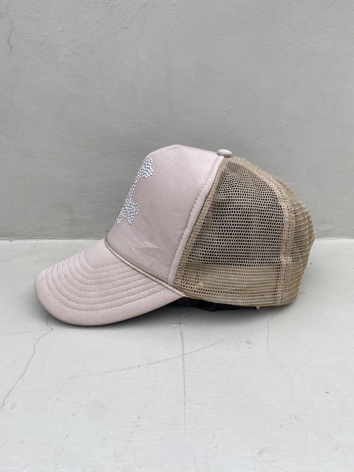 Hysteric Glamour 2000s Nissun cap zircon studded skull trucker hat Size ONE SIZE - 4 Thumbnail