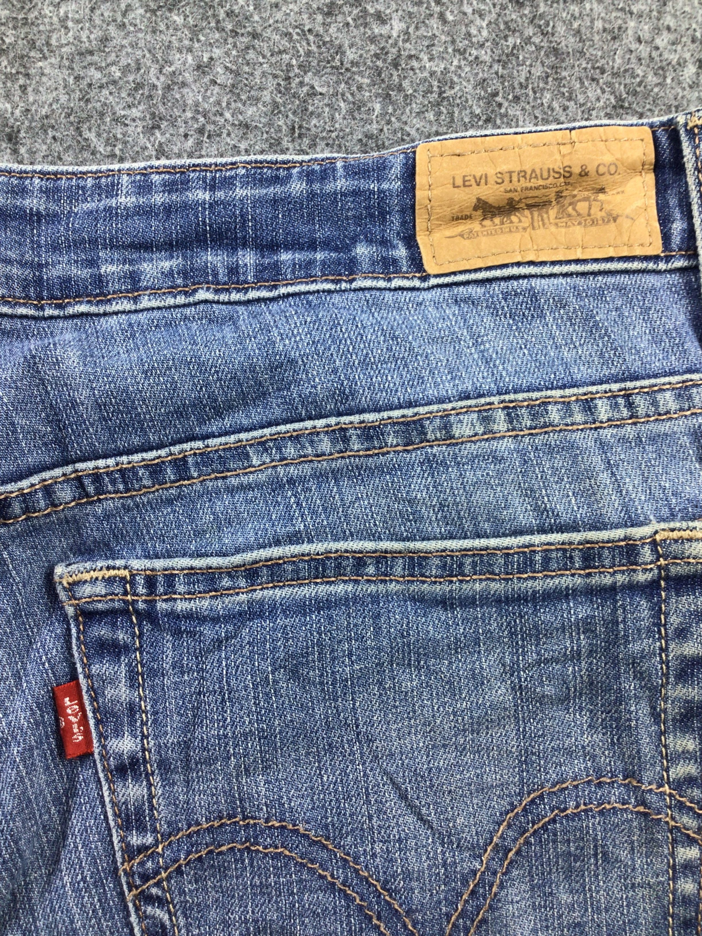 Levi's Vintage Levis 590 Jeans Boot Cut-J813 Size US 41 - 5 Thumbnail