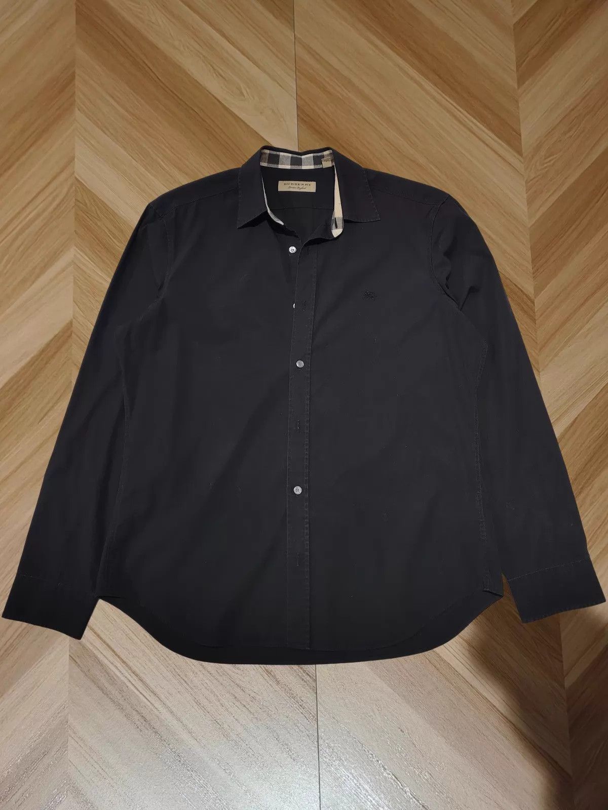 Burberry Burberry Black Horseferry Embroidered Shirt L 99New Size US L / EU 52-54 / 3 - 1 Thumbnail