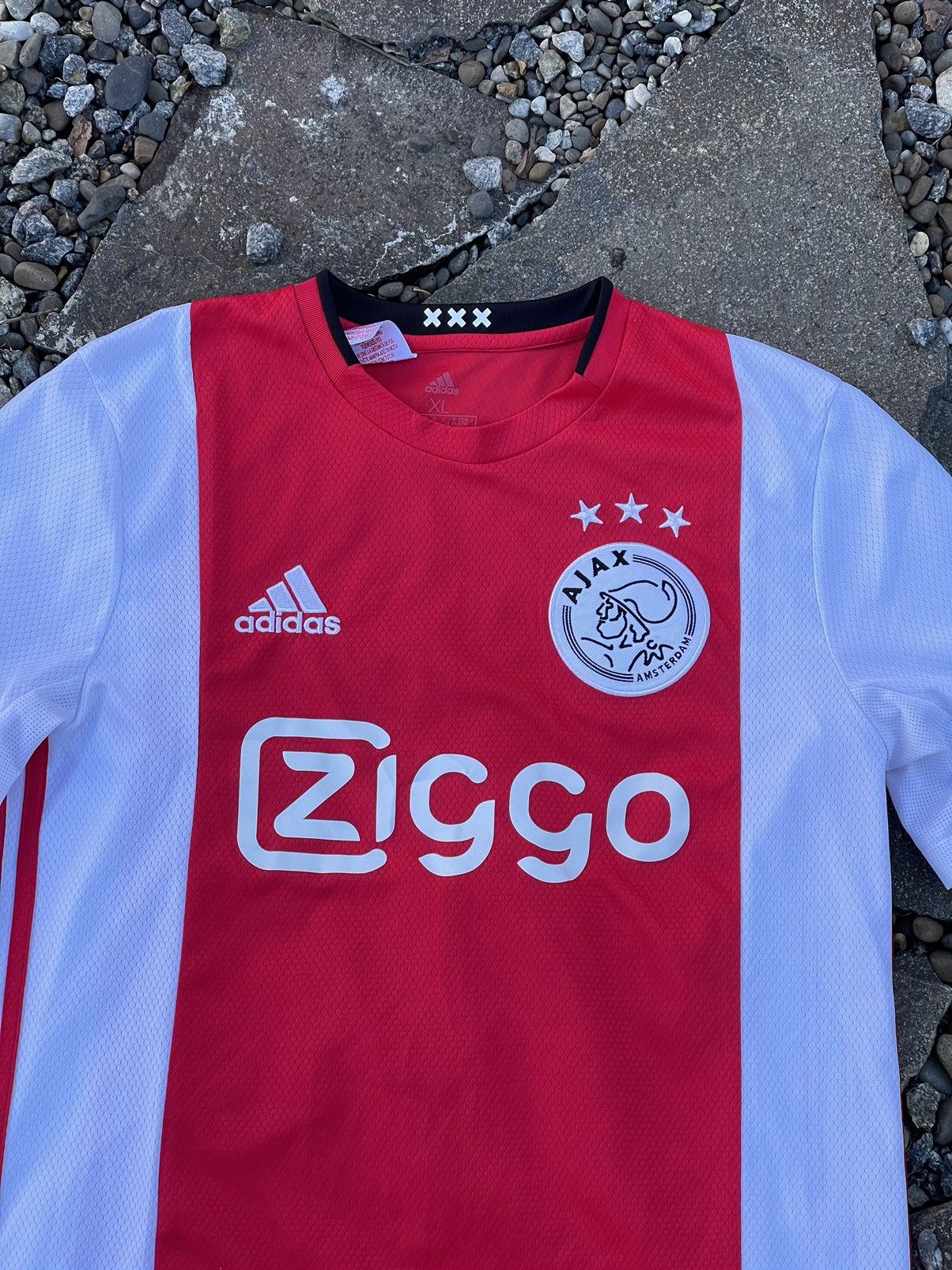 Adidas 2019 Adidas Ajax #22 Ziyech soccer jersey Size US XS / EU 42 / 0 - 4 Thumbnail