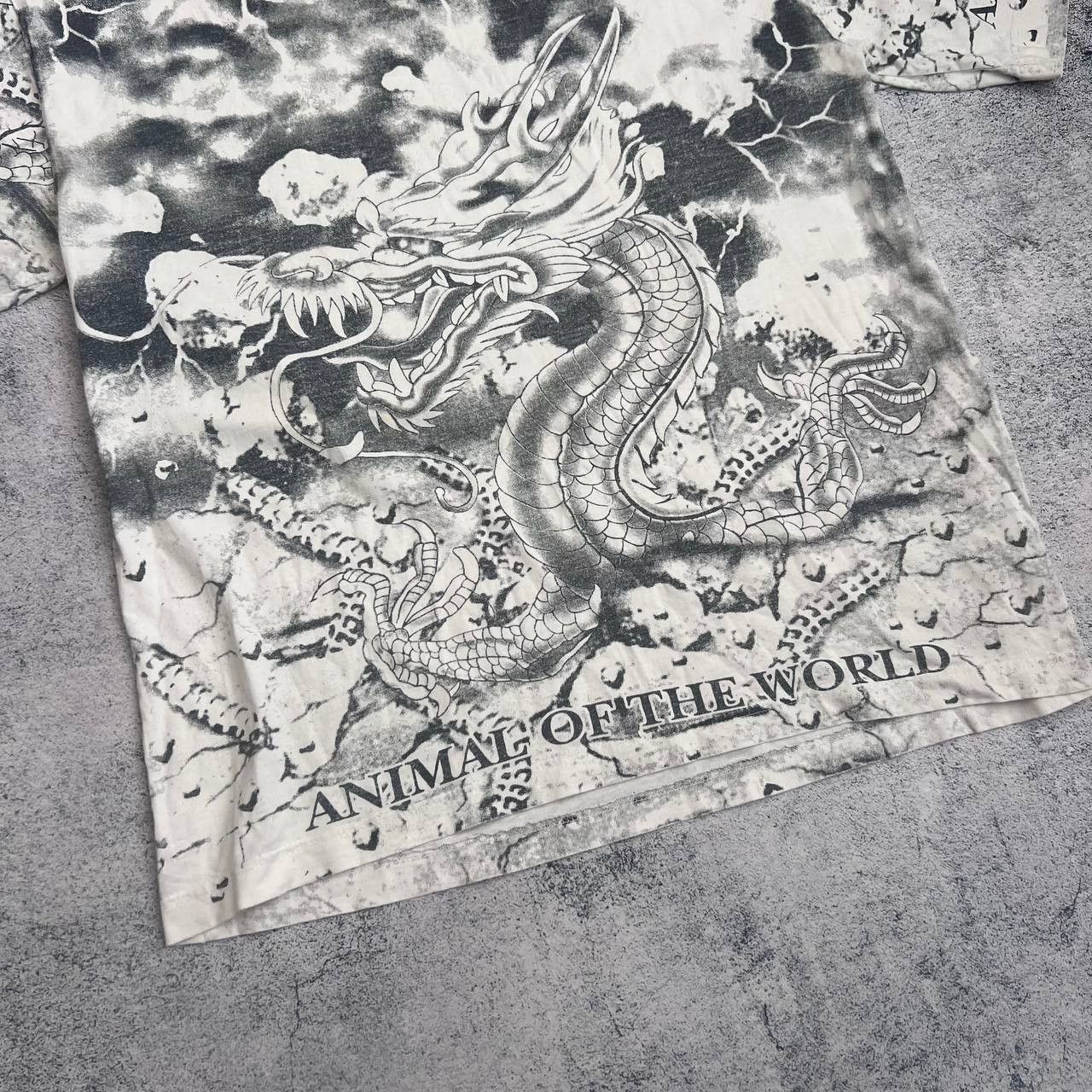 Japanese Brand × Vintage Vintage 90s Japanese Dragon White All Over Print Shirt Mens Size US XL / EU 56 / 4 - 8 Thumbnail