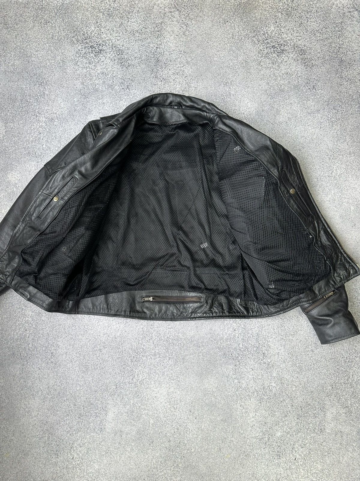 Genuine Leather × Vintage Vintage Genuine Leather Biker Motorcycle Heavy Jacket 90s Size US M / EU 48-50 / 2 - 9 Thumbnail