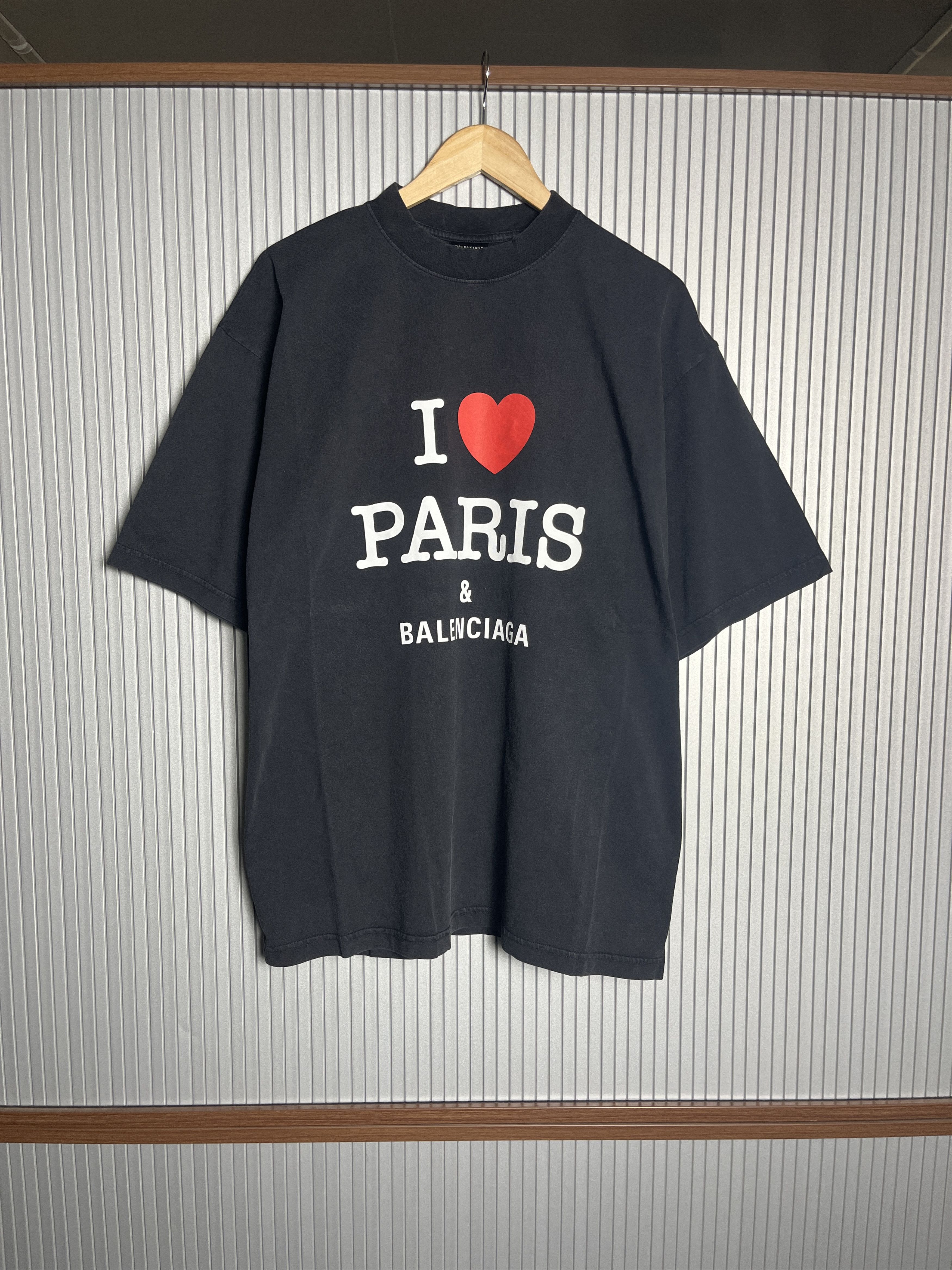 Balenciaga balenciaga I love paris and balenciaga cropped boxy