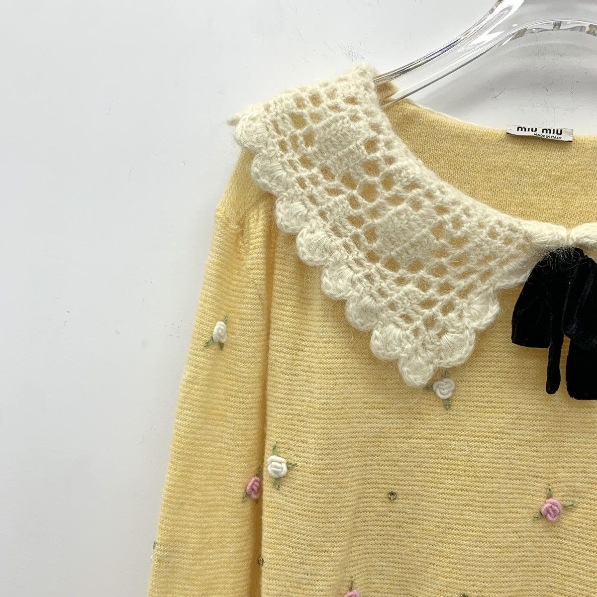 Miu Miu Miu Miu Yellow Rhinestone Long Sleeve Knit Sweater K26WX Size S / US 4 / IT 40 - 3 Thumbnail